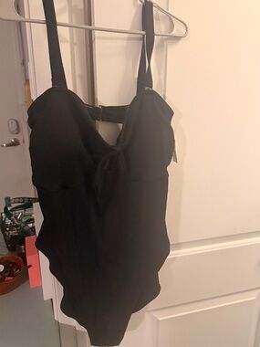 Bathing suit (one piece)